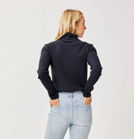 Carve Designs Denise Turtleneck - Women's - Image 3